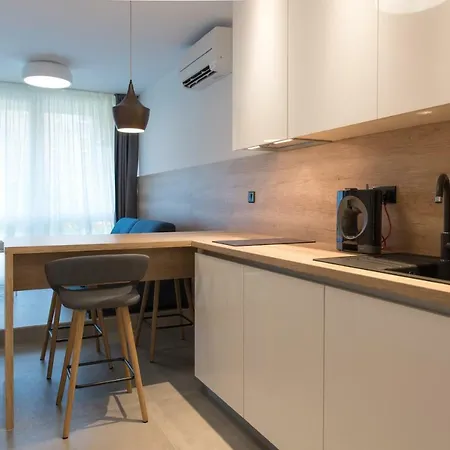 Bcadria * Σπλιτ