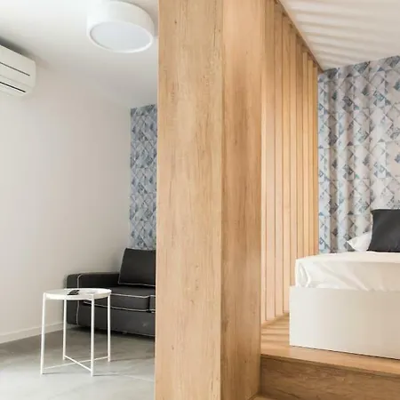 Bcadria * Σπλιτ